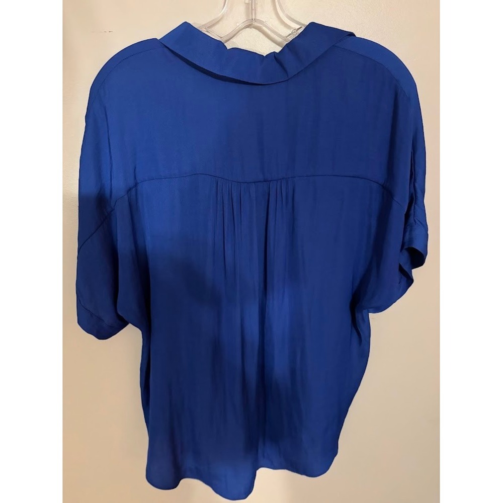 KLd by Karen Kane Womens Blue V-Neck Short Sleeve High Low Blouse Top M KD44562 - Picture 3 of 3